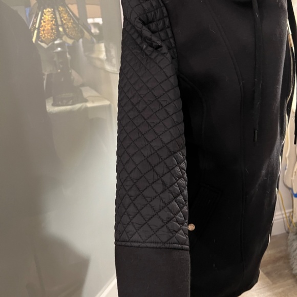 jacket - Picture 3 of 4